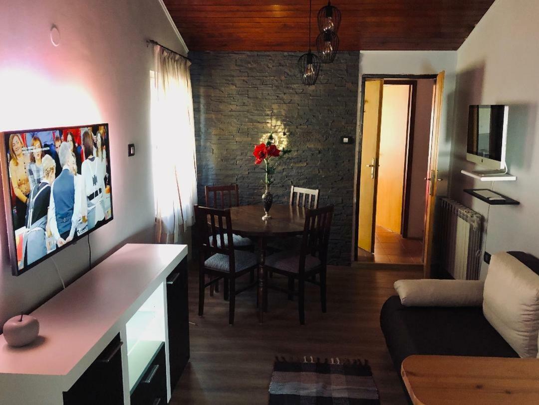 Boreas Apartment *